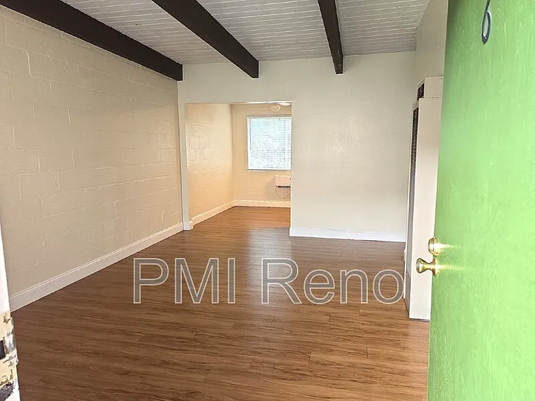 780 Lander St #6 — Photo 3