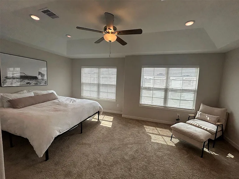 1511 Revolution Way — Photo 23