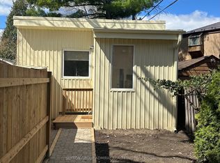 222A Saint Marks Rd, Toronto, ON M6S2H5