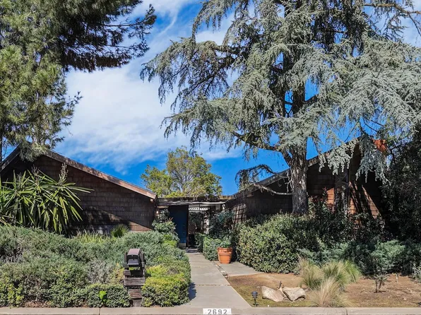 2692 W Roberts Ave, Fresno, CA 93711