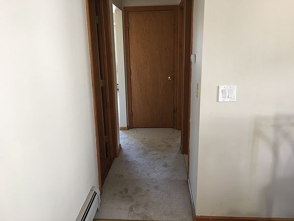 Front Entrance / Hallway