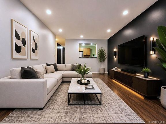 3rd image of 13-15 Estates Ln #1569