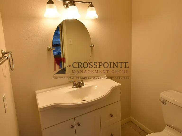 16640 Quiet Bay Dr — Photo 23