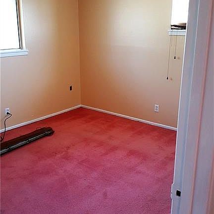3rd image of 10213 Sugarberry Ave