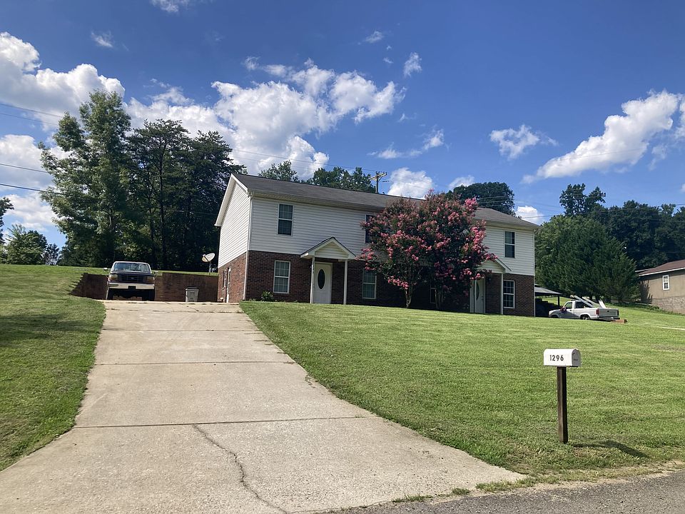 1st image of 1296 Lauren Pl