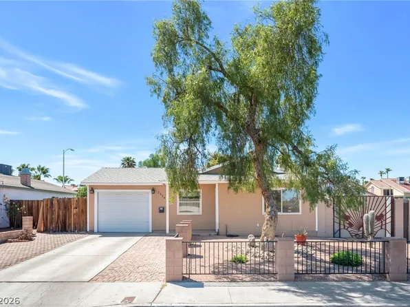 2524 Valparaiso St, Las Vegas, NV 89108