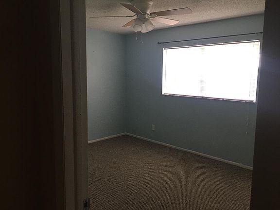 3rd image of 1560 Colonial Blvd APT 121