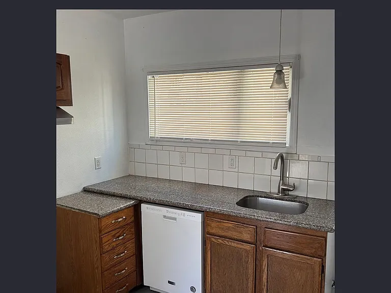 3348 SE Hawthorne Blvd #3348 — Photo 7