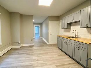 87 Caroline St APT 1, Bridgeport, CT 06608