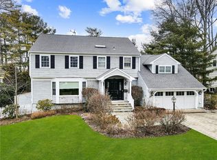 15 Boxwood Pl, Rye Brook, NY 10573