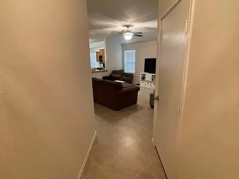 600 Shimek St #19A — Photo 7