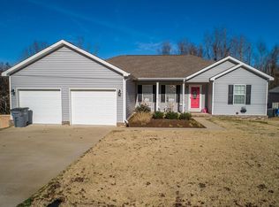 1032 Brookhill Dr, Killen, AL 35645