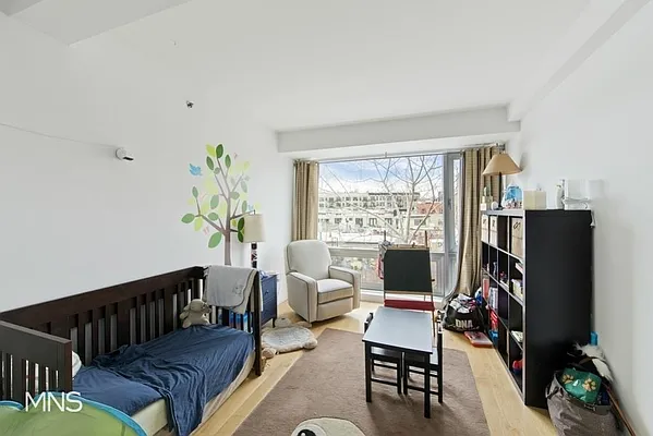 Rented by MNS Marketing | media 21