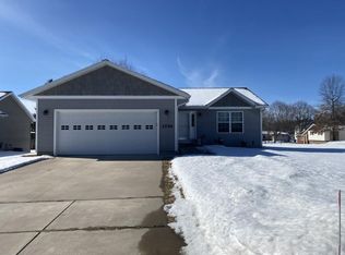 1730 Mortenson Dr, Wausau, WI 54401