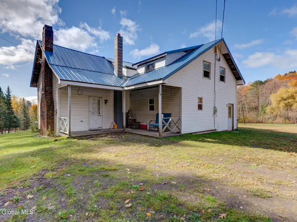 695 County Highway 122, Gloversville, NY 12078