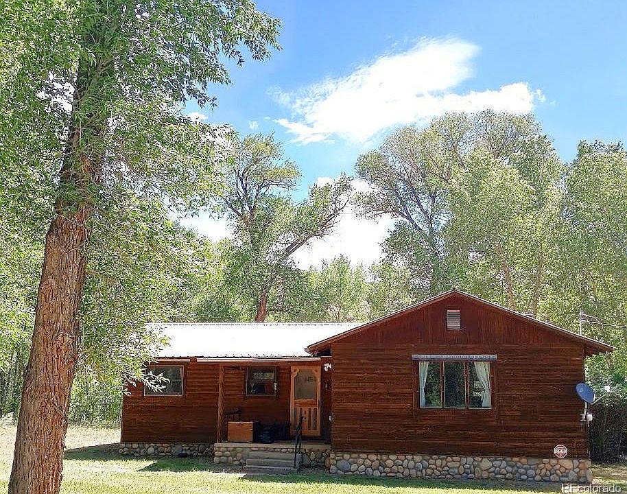 1st image of 19 Conejos Canyon Road
