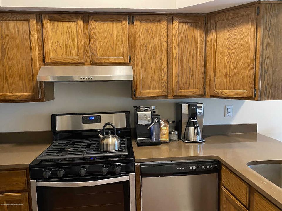 1st image of 16 Lake Ave APT 22