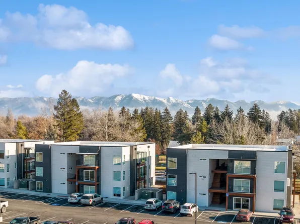 126 E Evergreen Dr, Kalispell, MT