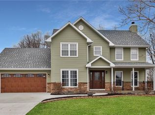 4190 Eagle Dr, Sedalia, MO 65301