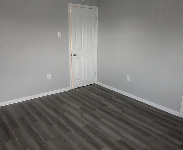 1854 Augusta Dr #33 — Photo 4