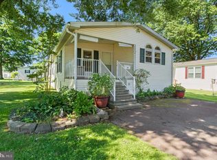 116 Hickory Dr, Hatfield, PA 19440