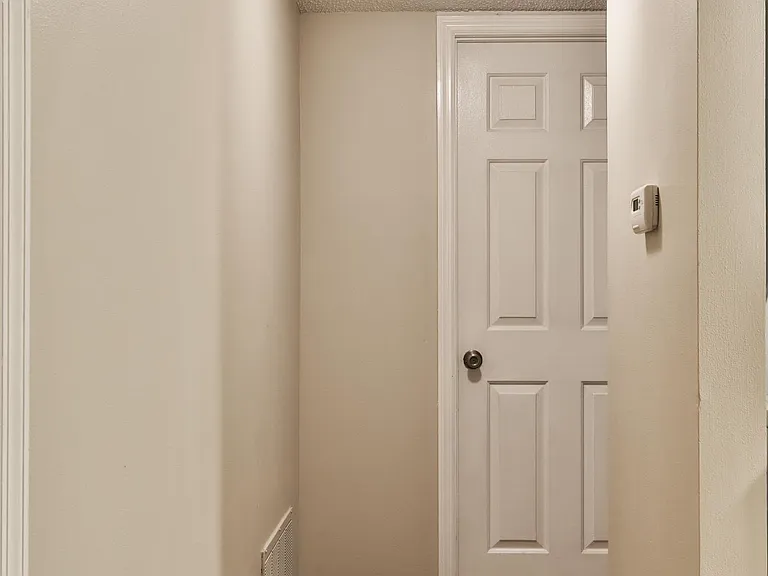 1608 Redbird Cv — Photo 15