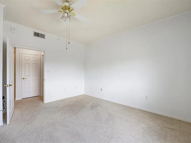 900 Arbor Lake Dr #9-307 — Photo 13