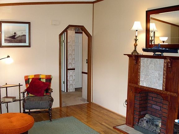 2nd image of 248 Fairview Ln