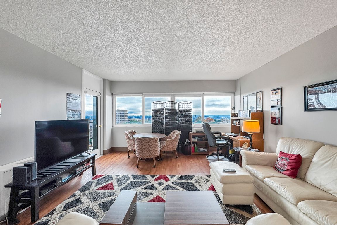 next background image