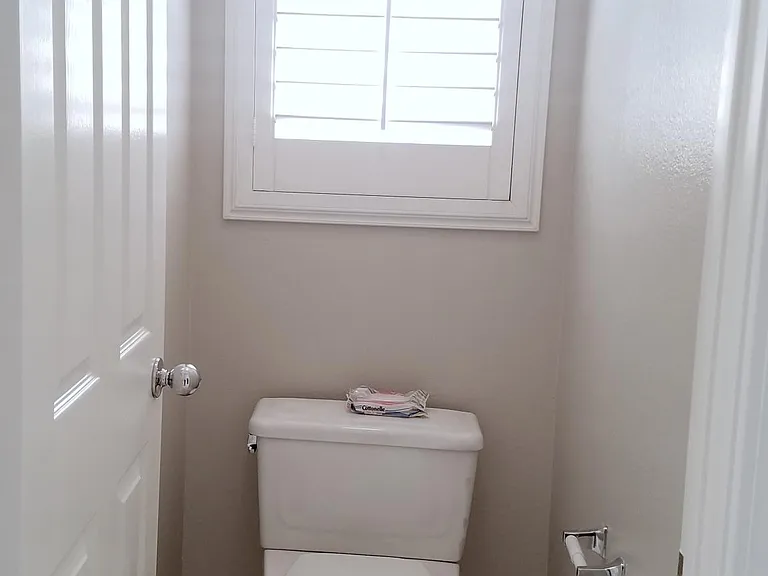 8804 E Crestview Ln — Photo 22