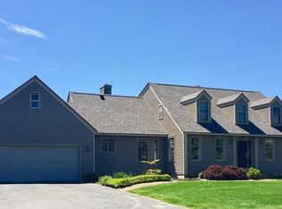 29 Rocky Hill Rd, Hadley, MA 01035