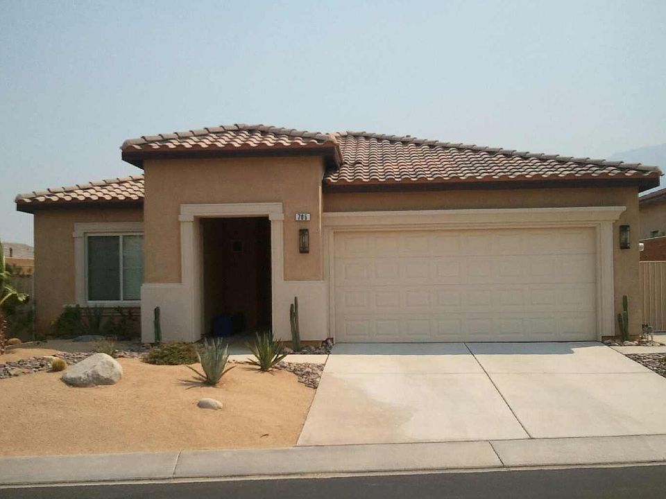 1st image of 705 Summit Dr