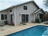4th image of 800 Crystal Springs Dr
