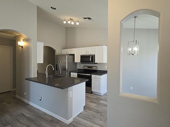 4th image of 42695 W COLBY Drive