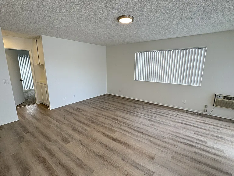 1210 S Sharon Cir #17 — Photo 13