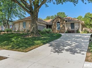 3709 NW Territory Dr, Springfield, IL 62711