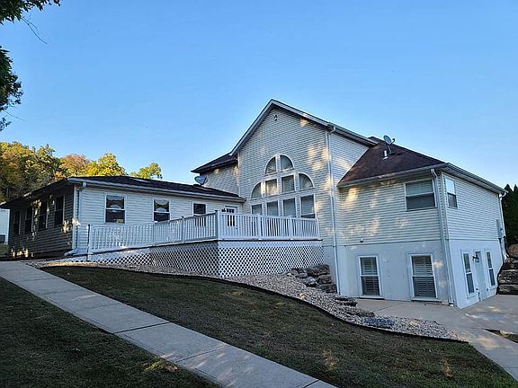 2nd image of 3857 Olde Mill Dr