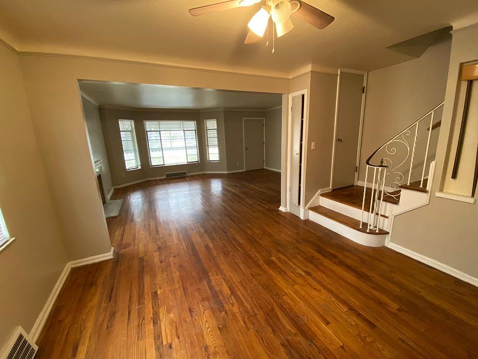 1st image of 20371 S Lake Shore Blvd