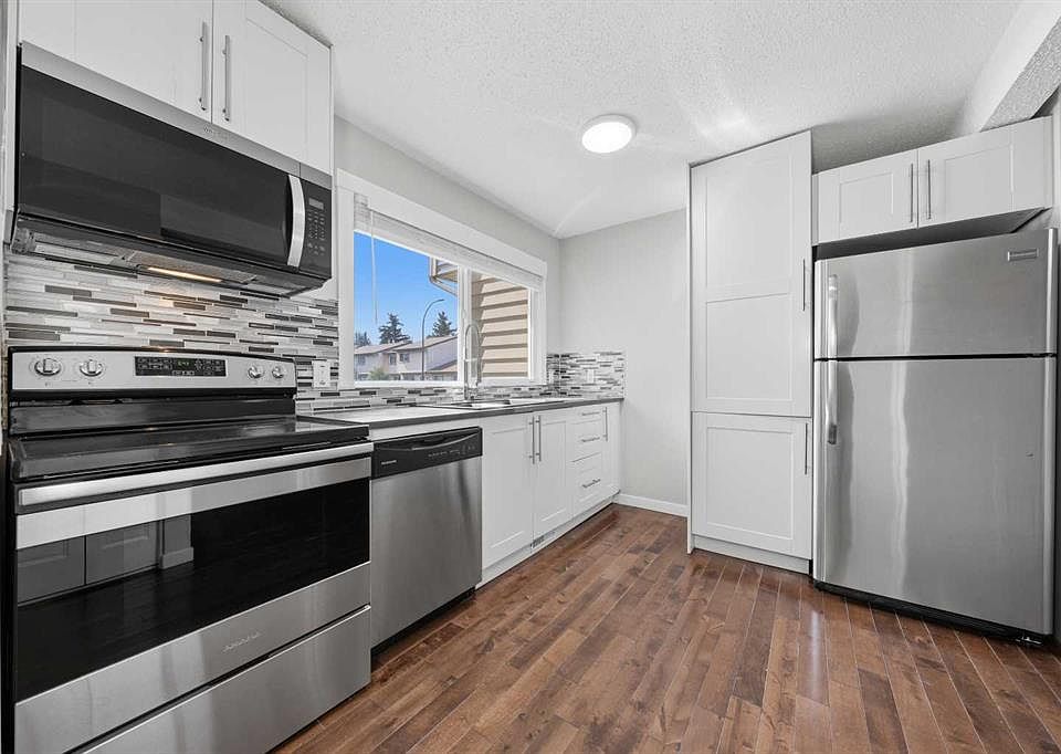 1st image of 6100 SW 4th Ave NE #59