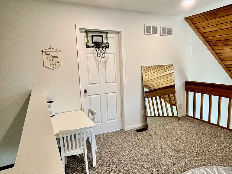 619 Chip Ct — Photo 21