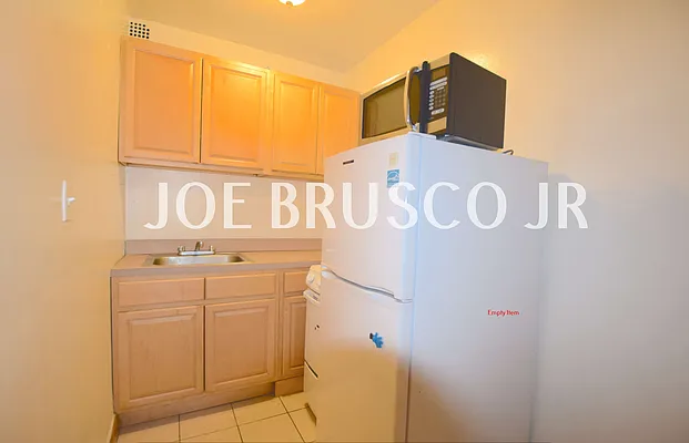 Rented by City Stop Realty | media 40