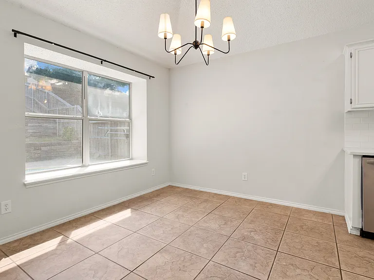 6808 Cedar Shadow Dr — Photo 10