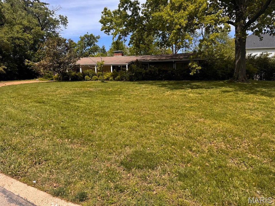 2nd image of 1507 Windridge Dr