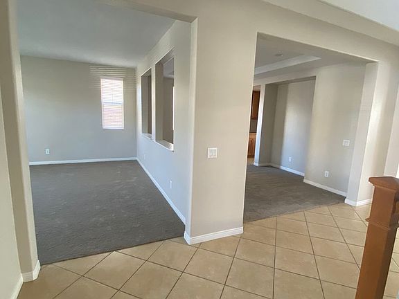 5th image of 36772 Maxmillian Ave