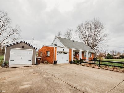 1102 4th St, Belpre, OH, 45714