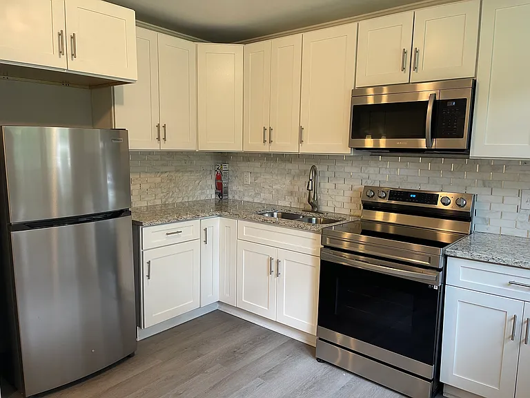 175 Morningview Dr — Photo 9