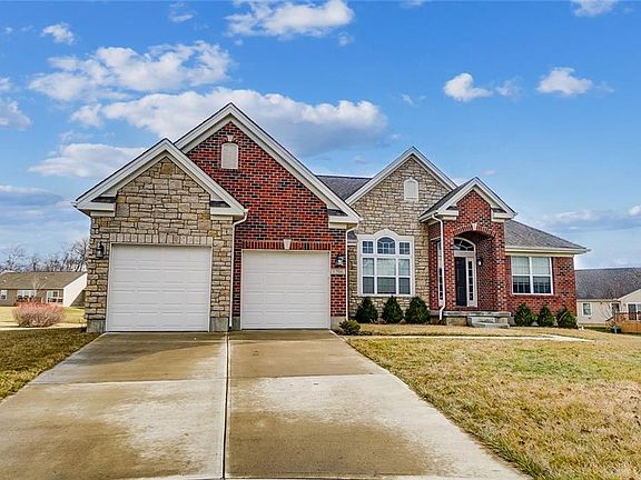 3rd image of 1706 Sunset Canyon Ct