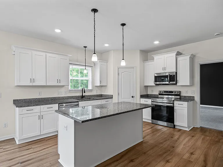 1042 Winesap Rd — Photo 14