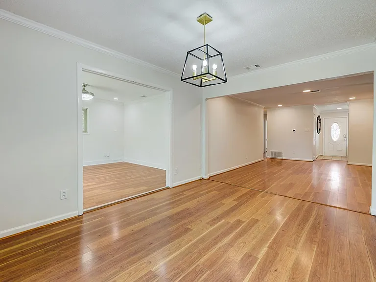 7120 Carwill Dr — Photo 5