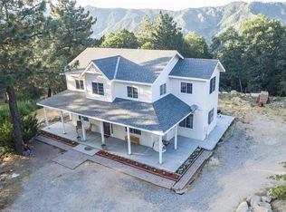 25153 Tenniel Rd, Crestline, CA 92325